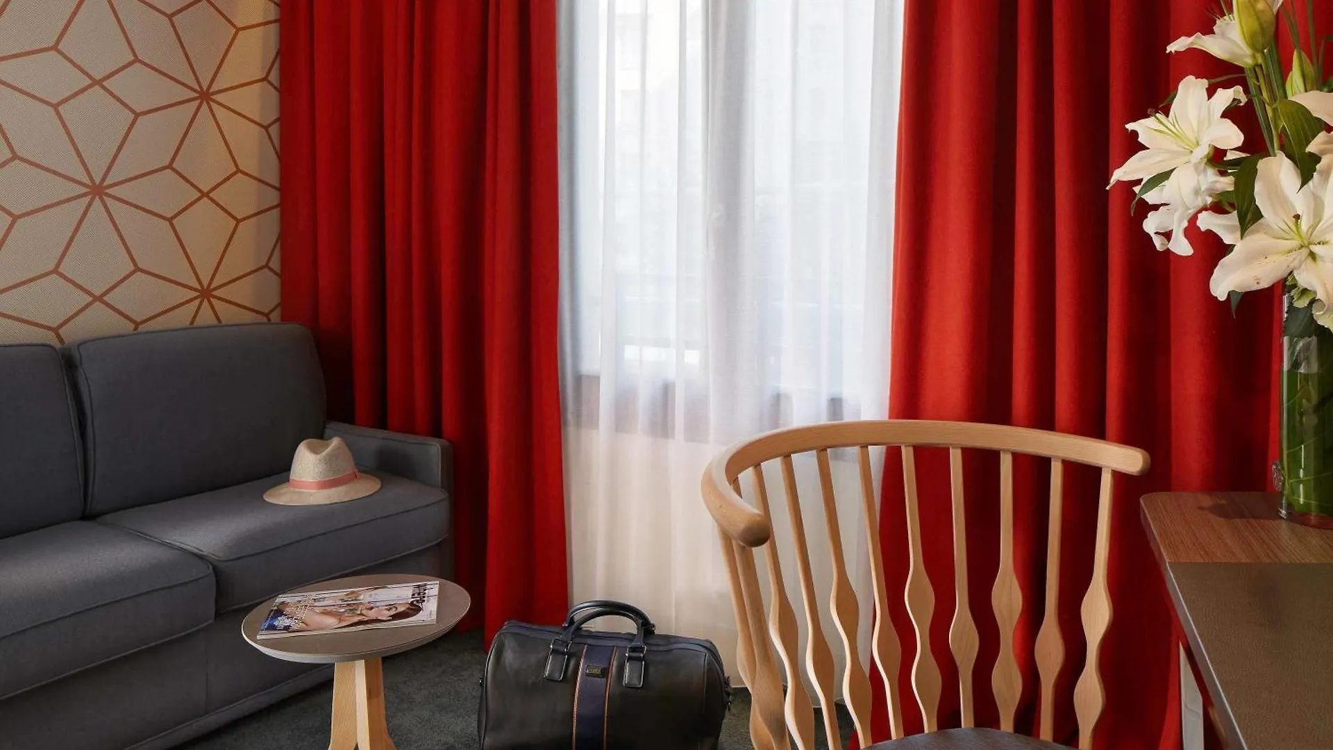 Novotel Paris Les Halles 4*,